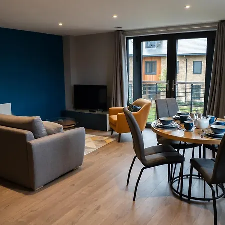 Penley's Mews - Centre + Free Private Parking 요크