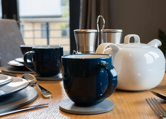 Penley's Mews - Centre + Free Private Parking Апартаменты *