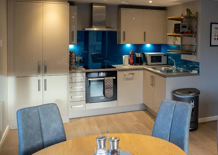 Penley's Mews - Centre + Free Private Parking Апартаменты *